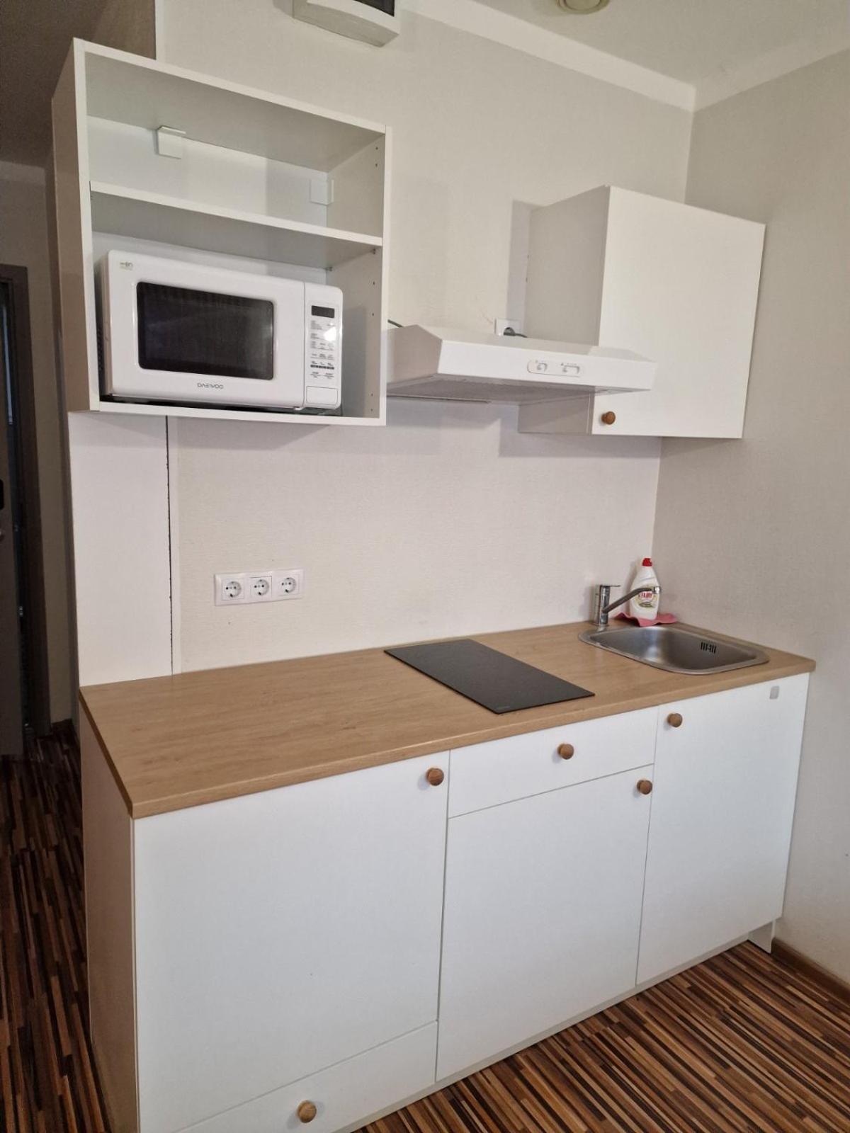 Ecoland Hotel Tallin Zewnętrze zdjęcie